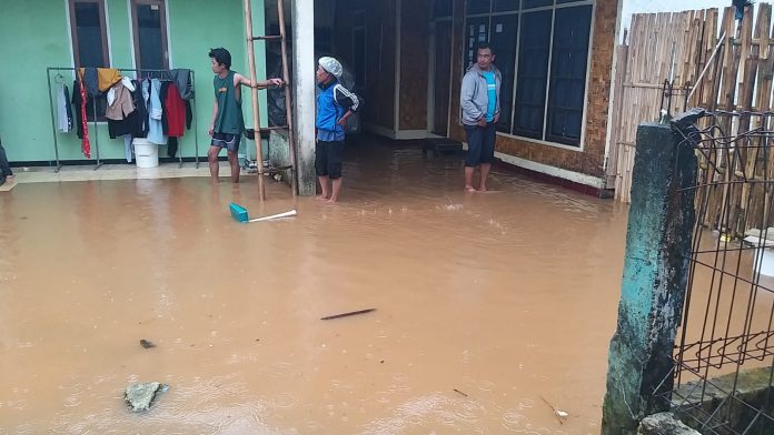 Air merendam tiga kampung di Kecamatan Sukanagara
