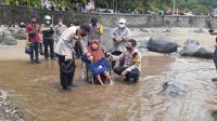 Polres Sukabumi Wujudkan Mimpi Penyandang Difable Melihat Pantai