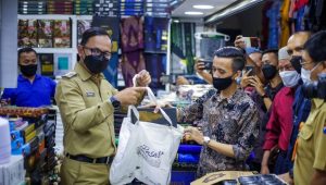 Larangan penggunaan kantong plastik di pasar Bogor diperluas