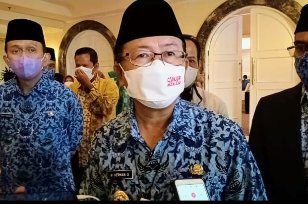 Bupati Cianjur, Herman Suherman