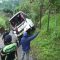 bus pariwisata di Ciwidey Pasirjambu