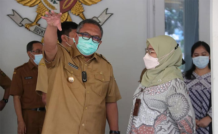 Bupati Sukabumi H. Marwan Hamami