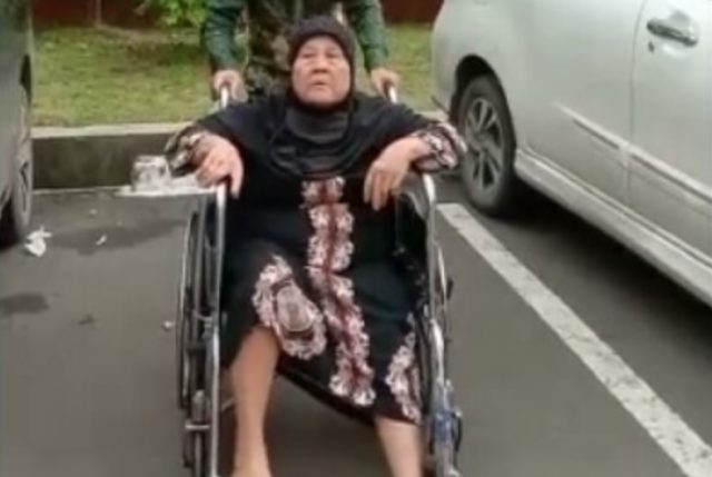 Rodiah, nenek 72 tahun dipolisikan