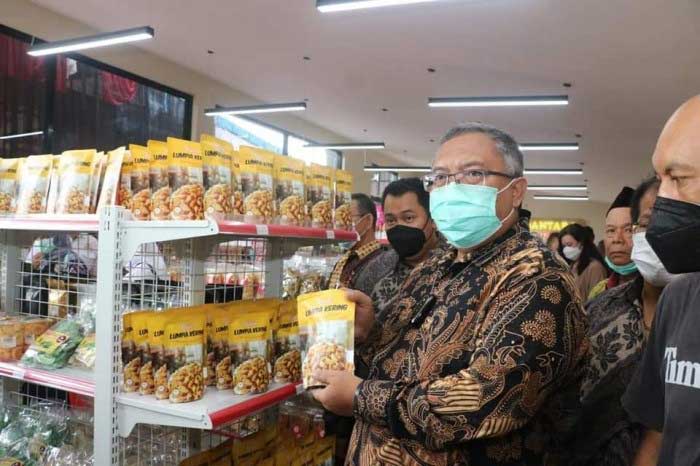 Bupati Sukabumi Marwan Hamami