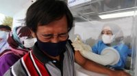 Luar Biasa Joki Vaksin 17 Kali Disuntik Vaksin, Tak Alami Gangguan Kesehatan
