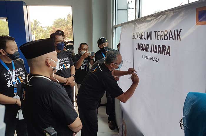 Wakil Bupati Sukabumi Iyos Somantri