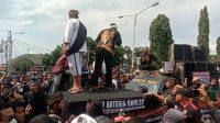 Ribuan Ormas di Karawang Turun ke Jalan, Haramkan Tanah Sunda Diinjak Arteria Dahlan