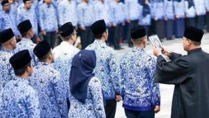 Catat, 10 Hari Bolos Kerja PNS Langsung Dipecat !, Menteri Tjahjo : PPK Harus Tegas