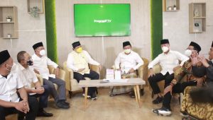 Menko Airlangga Kunjungi Ponpes Bumi Shalawat KH Ali Masyhuri Sidoarjo, Ini yang Dibahasnya