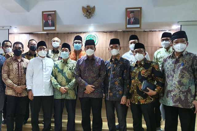 Pertemuan silaturrahim MUI-BNPT di kantor MUI, Jakata Pusat, Kamis (3/2/2022). (ANTARA/HO-MUI)