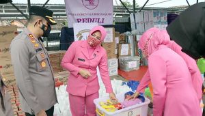 Banjir Baros Sukabumi, Ketua Bhayangkari Jabar Tinjau Korban