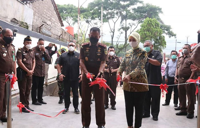 Gedung PTSP Kejaksaan Negeri Kabupaten Sukabumi