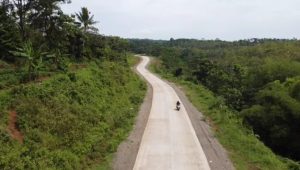 Jalan Lingkar Waduk Jatigede Sumedang Rampung Tahun Ini