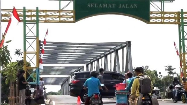 Jalan penghubung Jabar-Jateng, di Ciledug