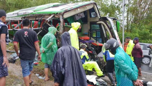 Kecelakaan bus pariwisata di Bantul
