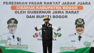 Ridwan Kamil : Jangan Ada Rentenir di Pasar Cisarua