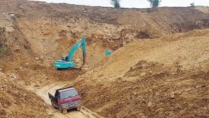 Tambang di Jampang Sukabumi, Waspada Longsor