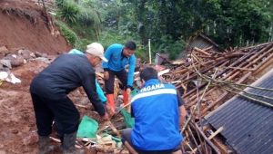Bruk.. Satu Keluarga di Cianjur Tertimbun, 2 Anak Tewas Tertimpa Reruntuhan, Begini Kondisinya
