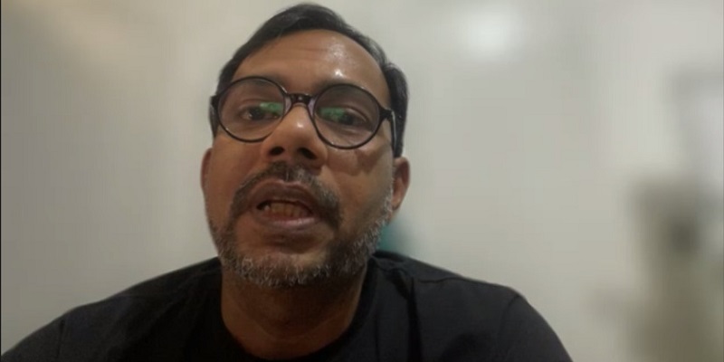 Direktur Lokataru Haris Azhar dan Koordinator KontraS Fatia Maulidiyanti (MIFTAHULHAYAT/JAWA POS)