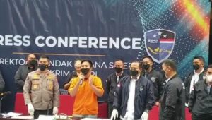 Mendekam di Tahanan, Doni Salmanan Bilang Kangen Istri