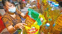 Harga Minyak Goreng di Minimarket Meroket, Pembeli: Harganya Bikin Stres