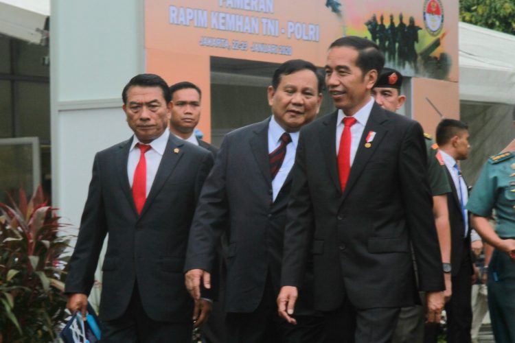 Presiden Jokowi bersama Menteri