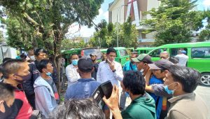 Penyebab Angkot 08 Jurusan Cisaat- Kota Sukabumi Demo, Dishub Bilang Begini