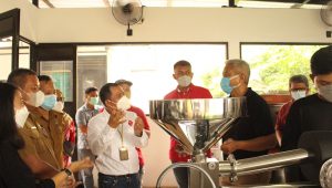 Telkomsel Serahkan Mesin Roasting Kopi dan Gelar Pelatihan Roasting Kopi di Rumah BUMN Karawang
