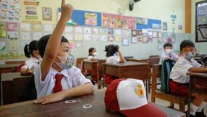 Catat, Kemendikbudristek Tegaskan Vaksinasi Bukan Syarat PTM