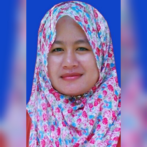 Sri Sumarni M.Si, Redaktur Radar Sukabumi, Praktisi Pendidikan Kota Sukabumi & Dosen IMWI
