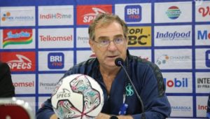 Lawan Persija, Pelatih Persib Robert Alberts : Harus Cerdik