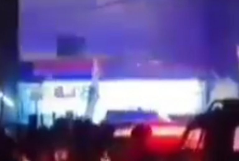 Suasana pengepungan pelaku perampokan