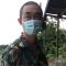 Seorang Tenaga Kerja Asing terekam video warga mengenakan seragam diduga mirip seragam militer