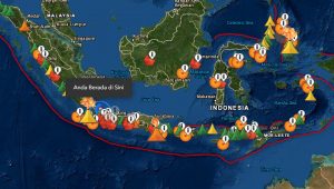 Waspada, Gunung Anak Krakatau Erupsi