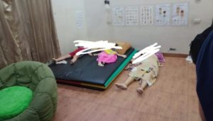 Mulut Berbusa, Dua Anak dan Ibunya Ditemukan Meninggal di Rumah Mewah, Penyebabnya ?