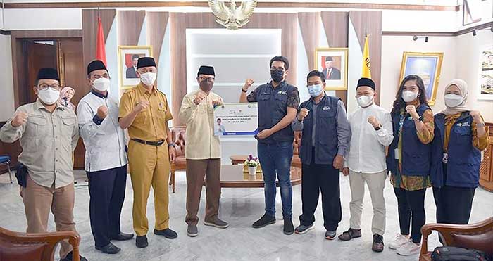 Walikota Sukabumi, Achmad Fahmi
