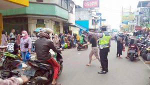 Warga Sukabumi Mulai Buru Persiapan Lebaran