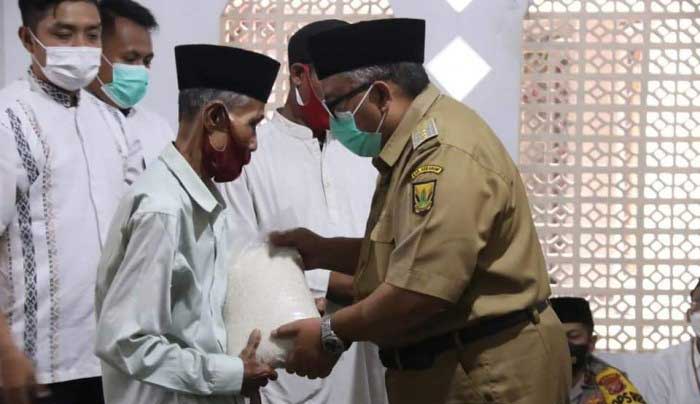 Bupati Sukabumi Marwan Hamami