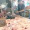 pedagang daging ayam
