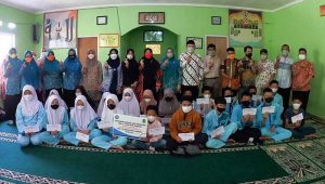 SMPN 4 Kota Sukabumi Isi Ramadan dengan Sanlat Dan Berbagi Santunan