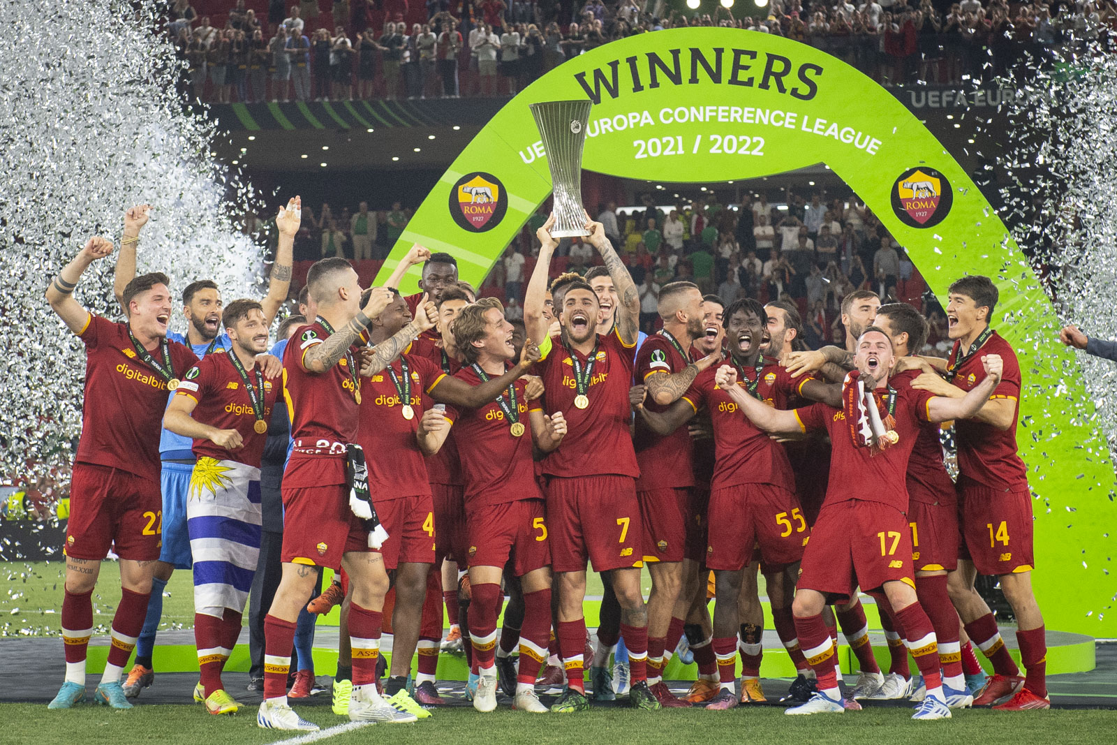 AS Roma memenangkan gelar