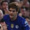 Marcos Alonso mencetak gol ke Gawang Leicester City