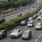 Kendaraan terpantau padat di Tol dalam kota