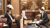 Bertemu dengan Menkeu Singapura, Menko Airlangga Nyatakan Siap Tingkatkan Peluang Kerja Sama Strategis