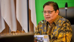 Menko Airlangga : Prof Fahmi Idris Seorang Pekerja Keras yang Mudah Bergaul