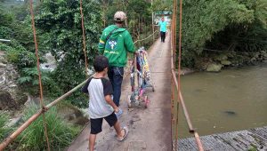 Jembatan Cipelang Sukabumi Rusak, PLT Camat Lembursitu Bergerak