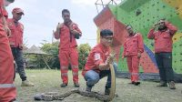 Relawan PMI Kota Sukabumi Dilatih Jadi Pawang Ular