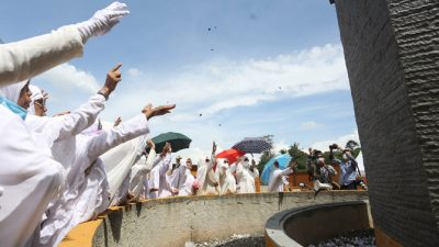 Ratusan Penyelenggara Umrah Terancam Dibekukan Kemenag