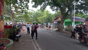 Arus Lalin Di Lokasi Wisata Palabuhanratu Padat, Polisi Lakukan One Way
