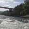 Kondisi sungai Aaree, Bern Swiss saat deras.